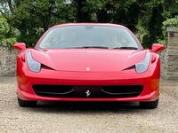 FERRARI 458
